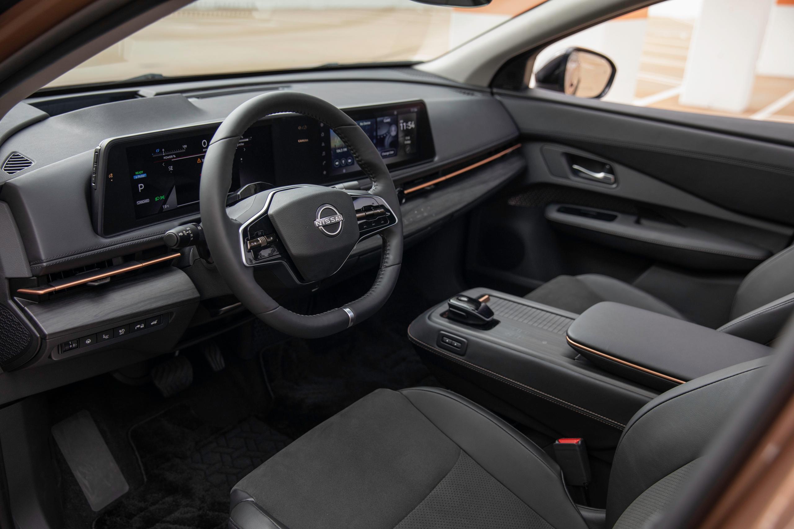 nissan ariya interior