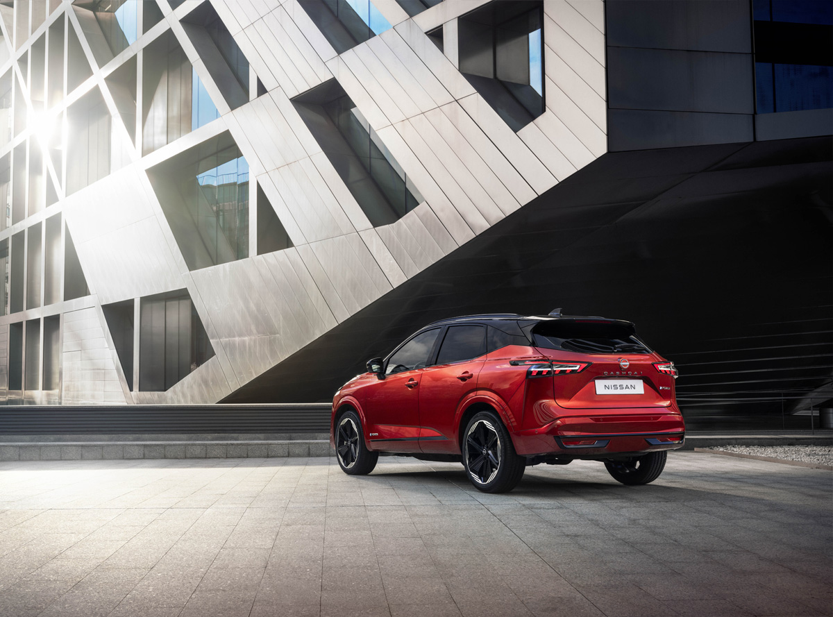 New Nissan Qashqai rear view