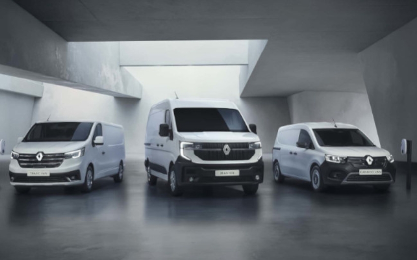 PLUG-IN VAN GRANT AT GRAVELLS RENAULT 