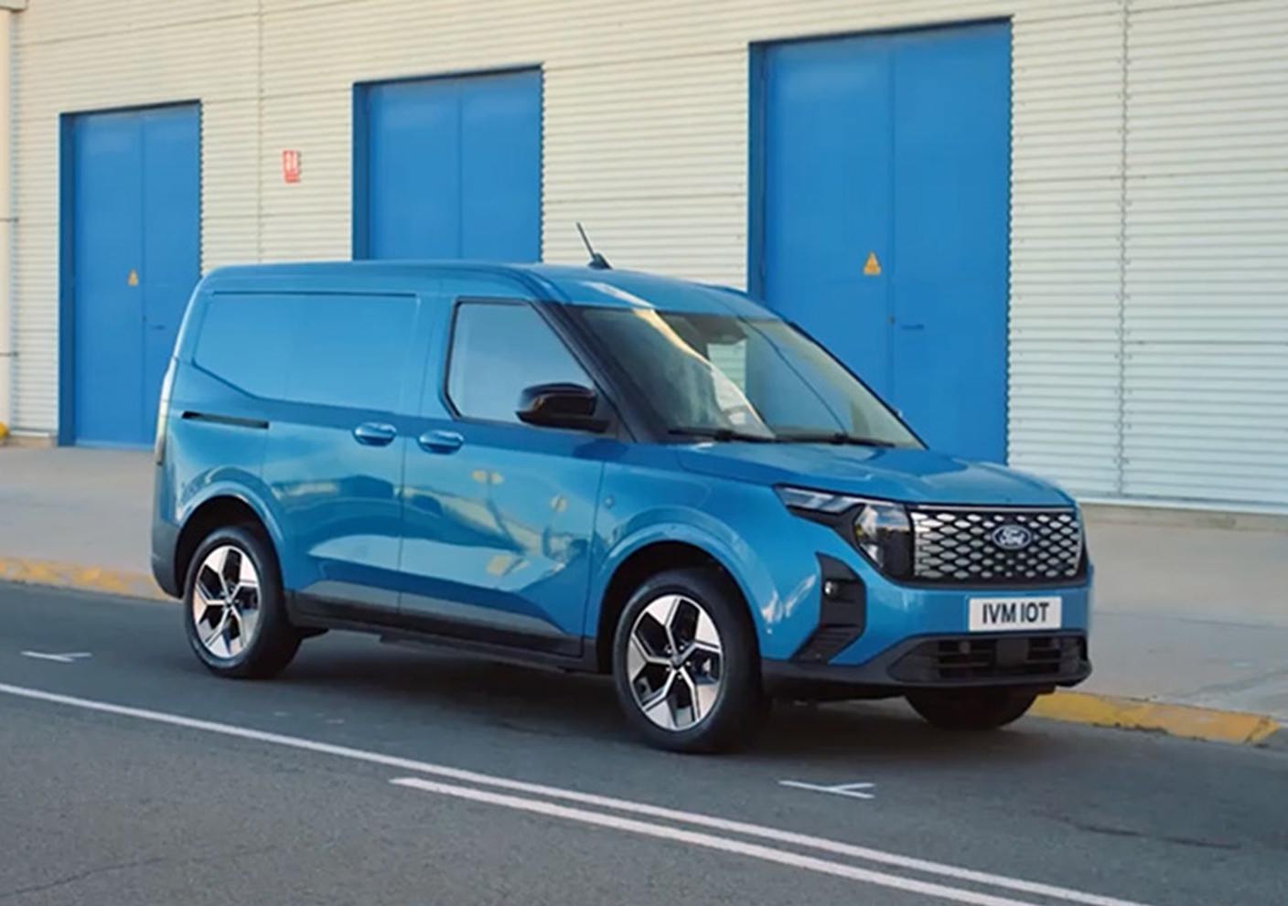 Ford E-Transit Courier