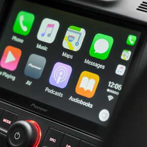 Pioneer AVIC-EVO DAB Nav Kit – Yukon (2021-)