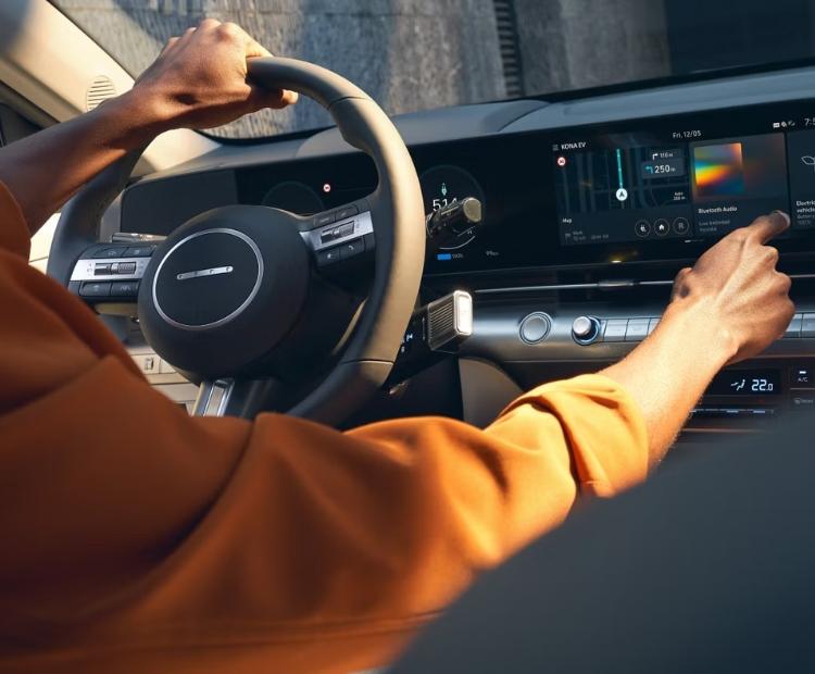 The Hyundai KONA Electric gallery image 5
