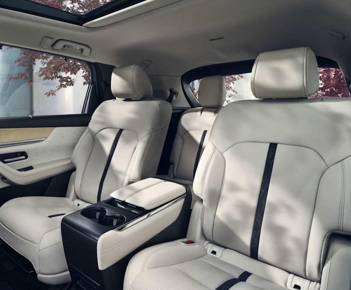 Mazda CX-80 gallery image 5