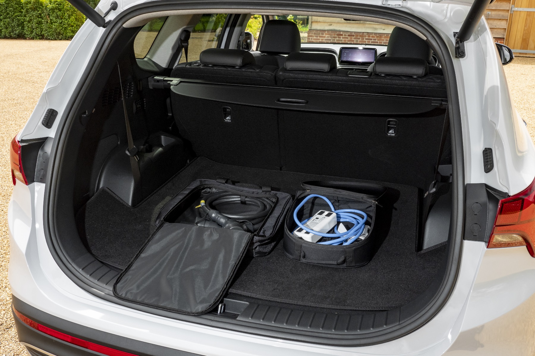 Hyundai Santa Fe Buyers Guide | Features, Reliability, Models & More