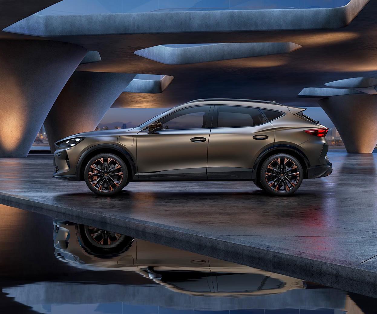 CUPRA Tavascan in side profile parked beside a reflective modern structure.