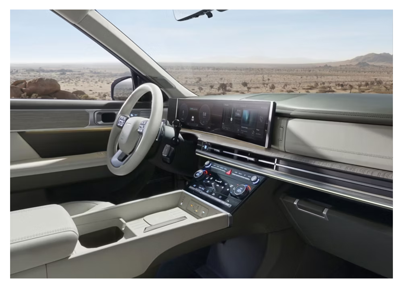 Panoramic curved display in the hyundai SANTA FE