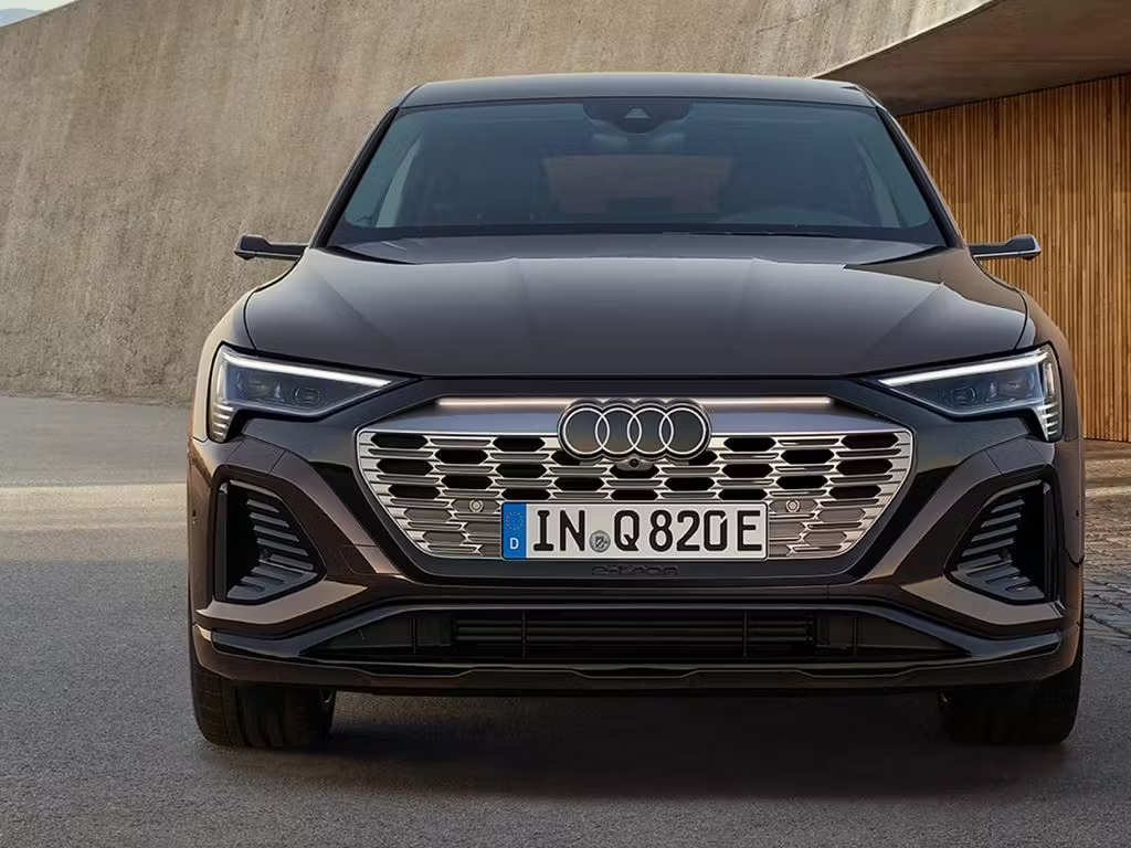 Audi Q8 E-Tron Sportback Grille