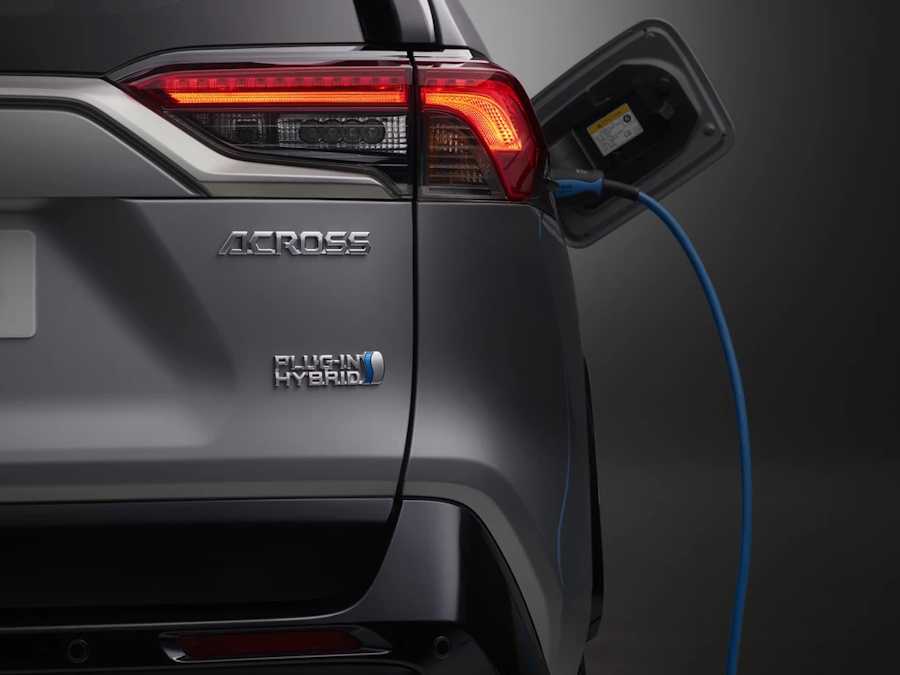 Suzuki Across charging