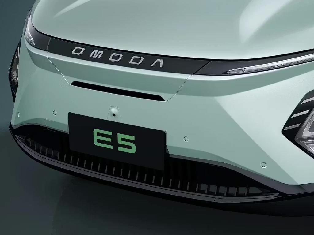 Omoda E5