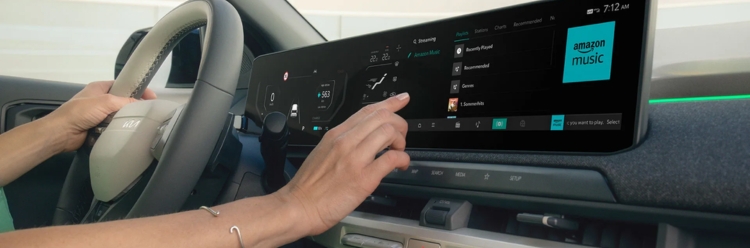 Kia EV3 steering wheel and infotainment system