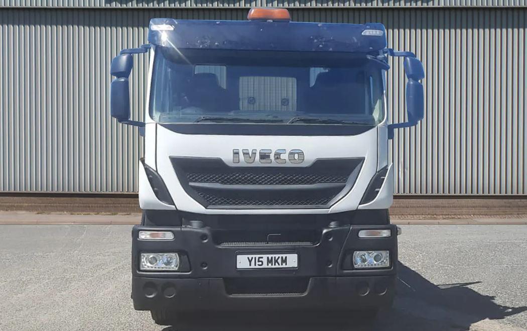 White IVECO Stralis Builders Crane