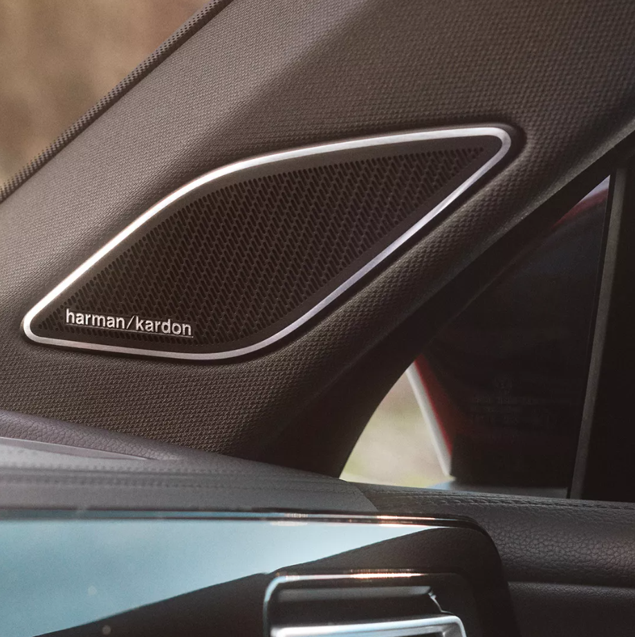 Volkswagen Golf Speakers