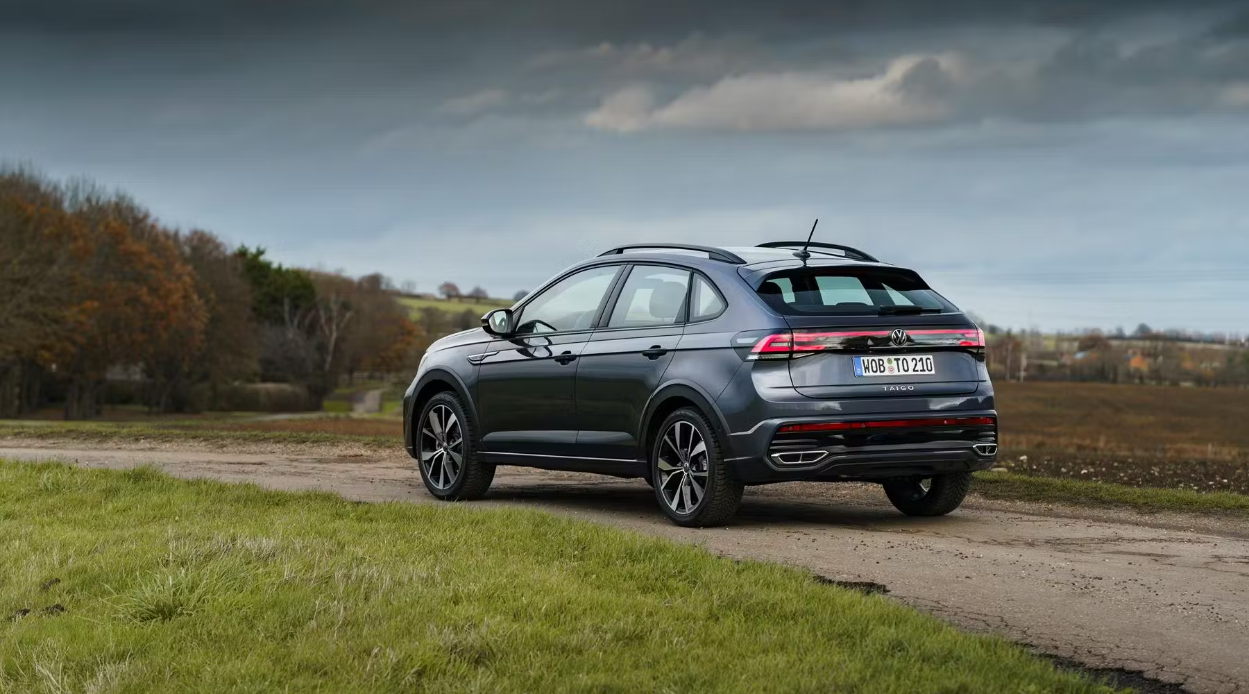 Volkswagen Taigo Review 2025, Its Specs, Boot Space, Trims & Lots More