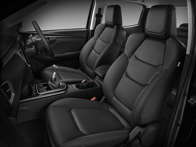 DL40 Interior