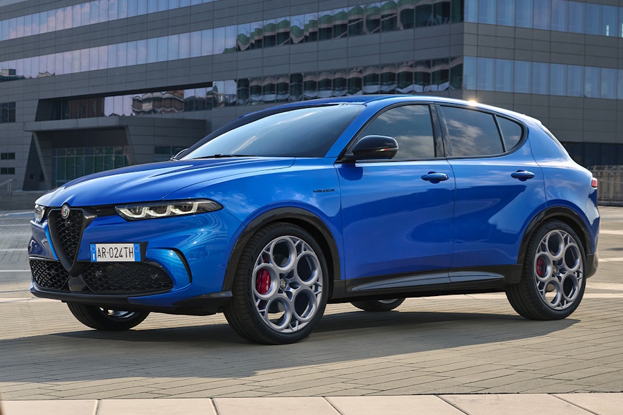 New Alfa Romeo Tonale Hybrid