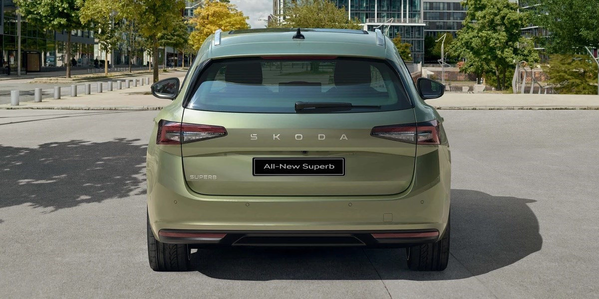 AllNew Superb Estate Winchester Motor Group SKODA