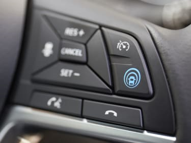 Nissan introduces ProPILOT technology to the full Qashqai range