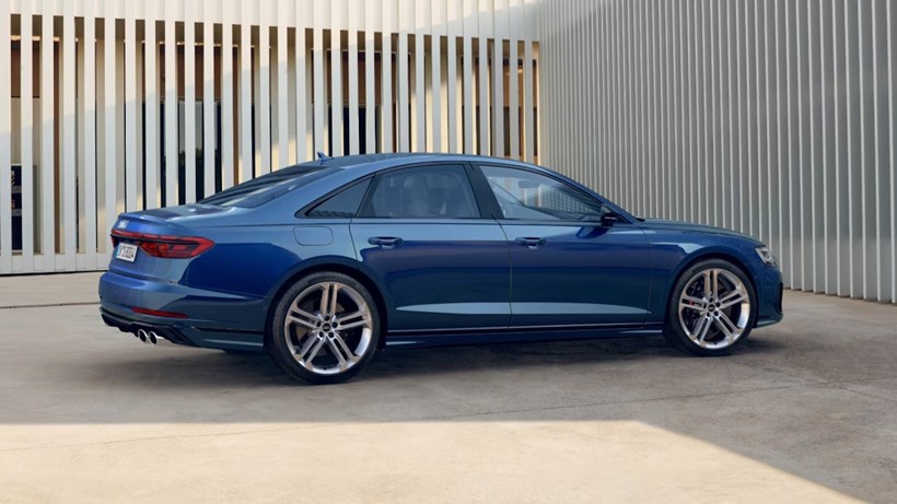  Audi S8