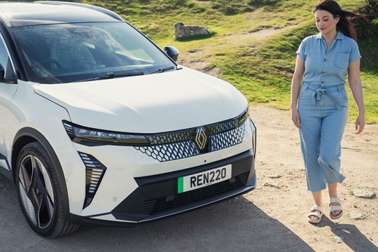 RENAULT AND SHE’S ELECTRIC PARTNER TO INFORM AND EMPOWER WOMEN TO MAKE THE SWITCH TO DRIVING ELECTRIC