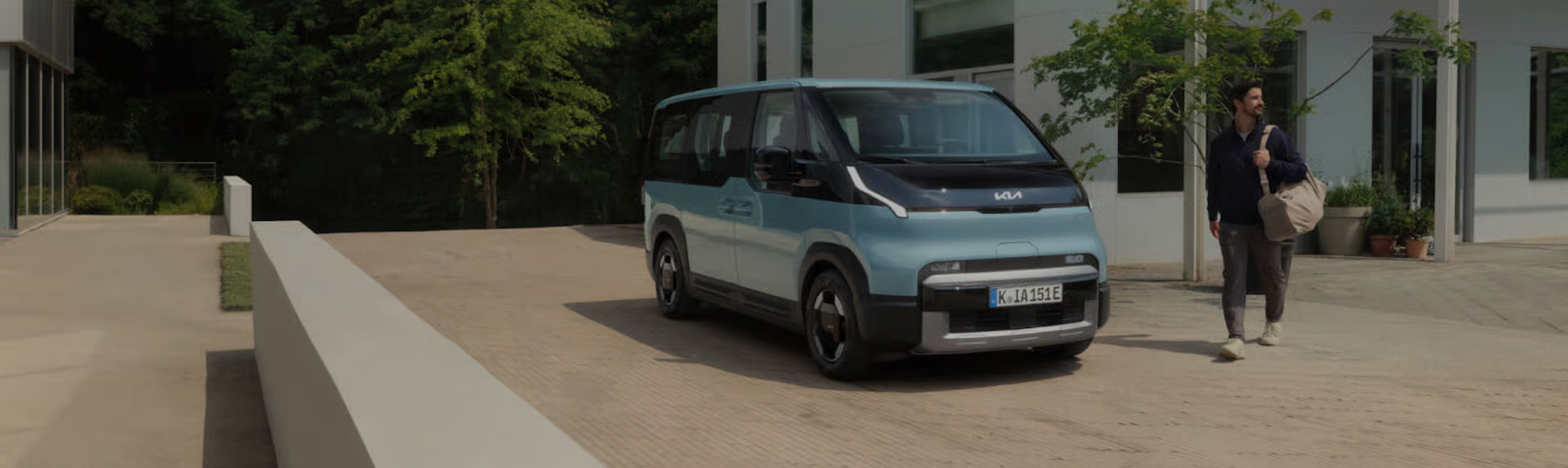 _cogCmsNewVanModel.Title