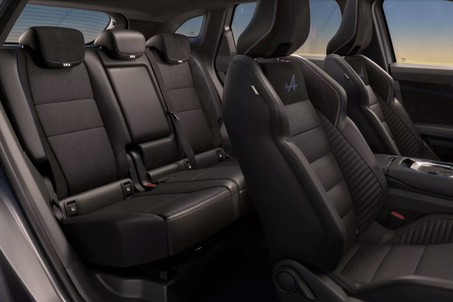 seats in the new renault austral