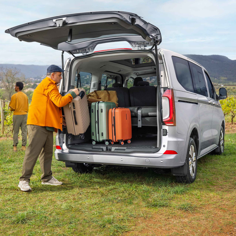 Volkswagen Transporter Kombi Storage