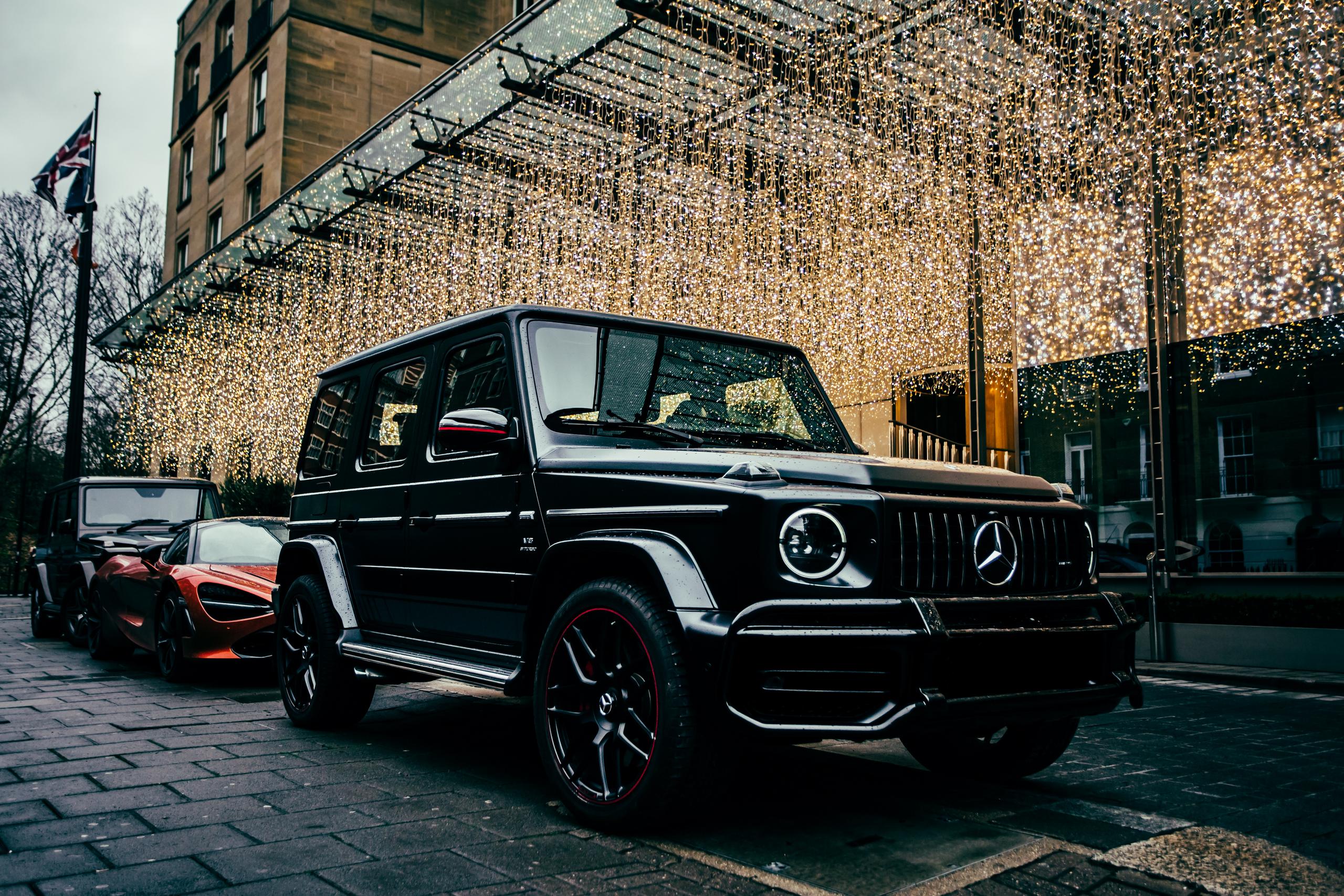 Black Mercedes-Benz Exterior