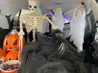 Halloween Takes Over Ancaster – Vote for the Best Dressed Car!