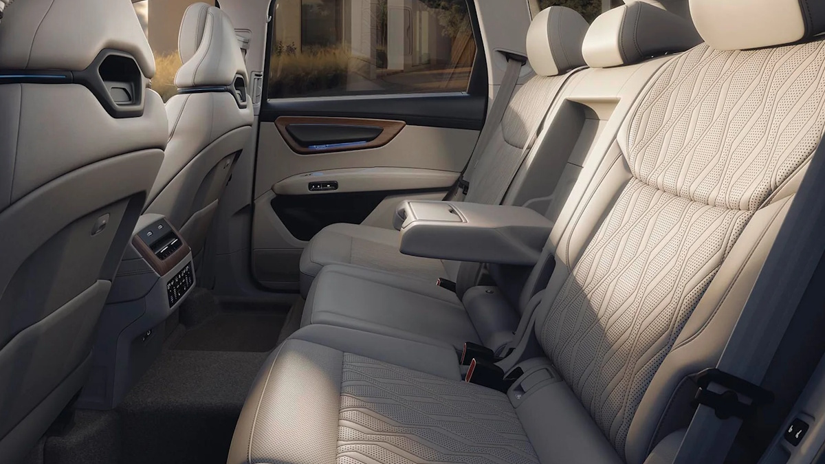 Q7 SUV