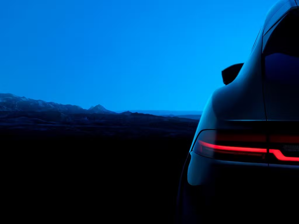 Jaguar E-Pace Rear Headlights