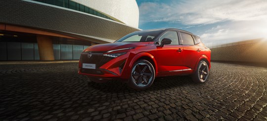Chasing Sunsets in the Nissan Qashqai