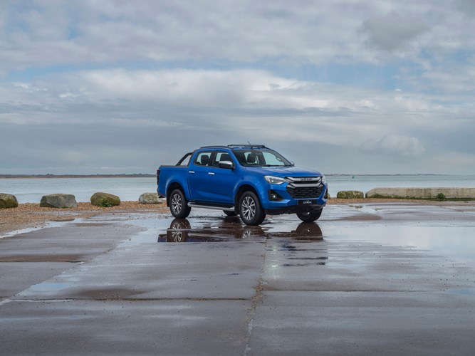 D-Max DL40