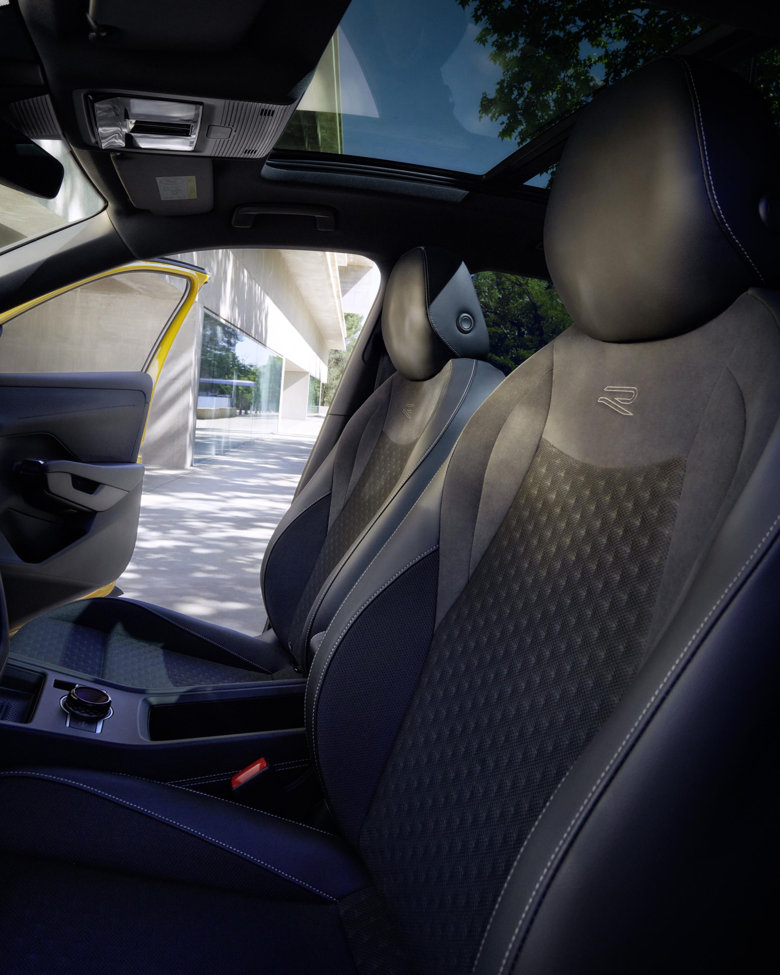Volkswagen T-Roc Seats