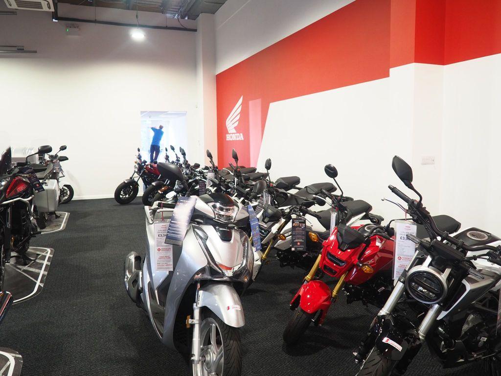 Honda bike deals agency near me