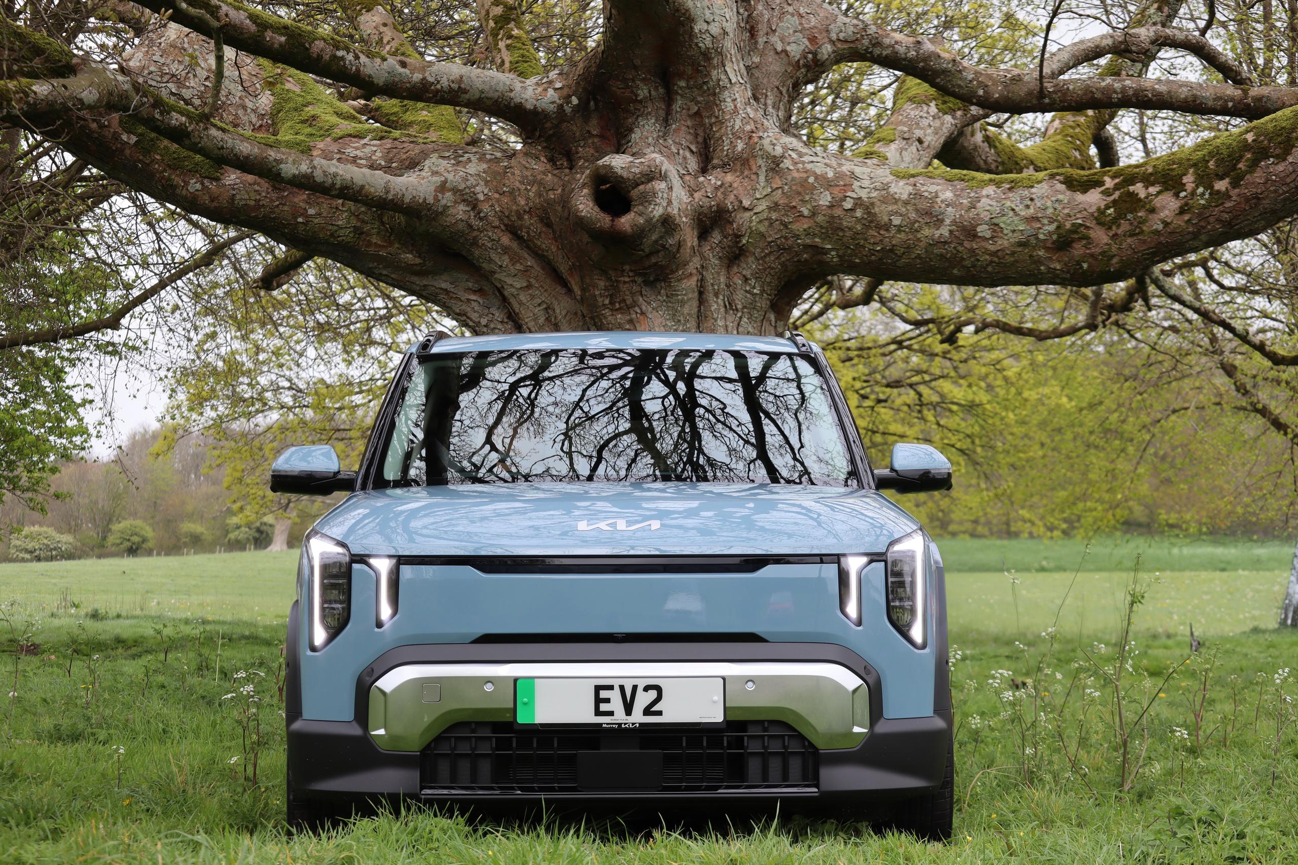 EV2