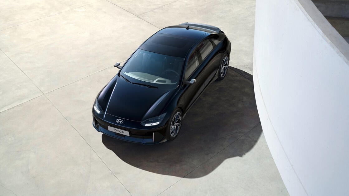 IONIQ 6
