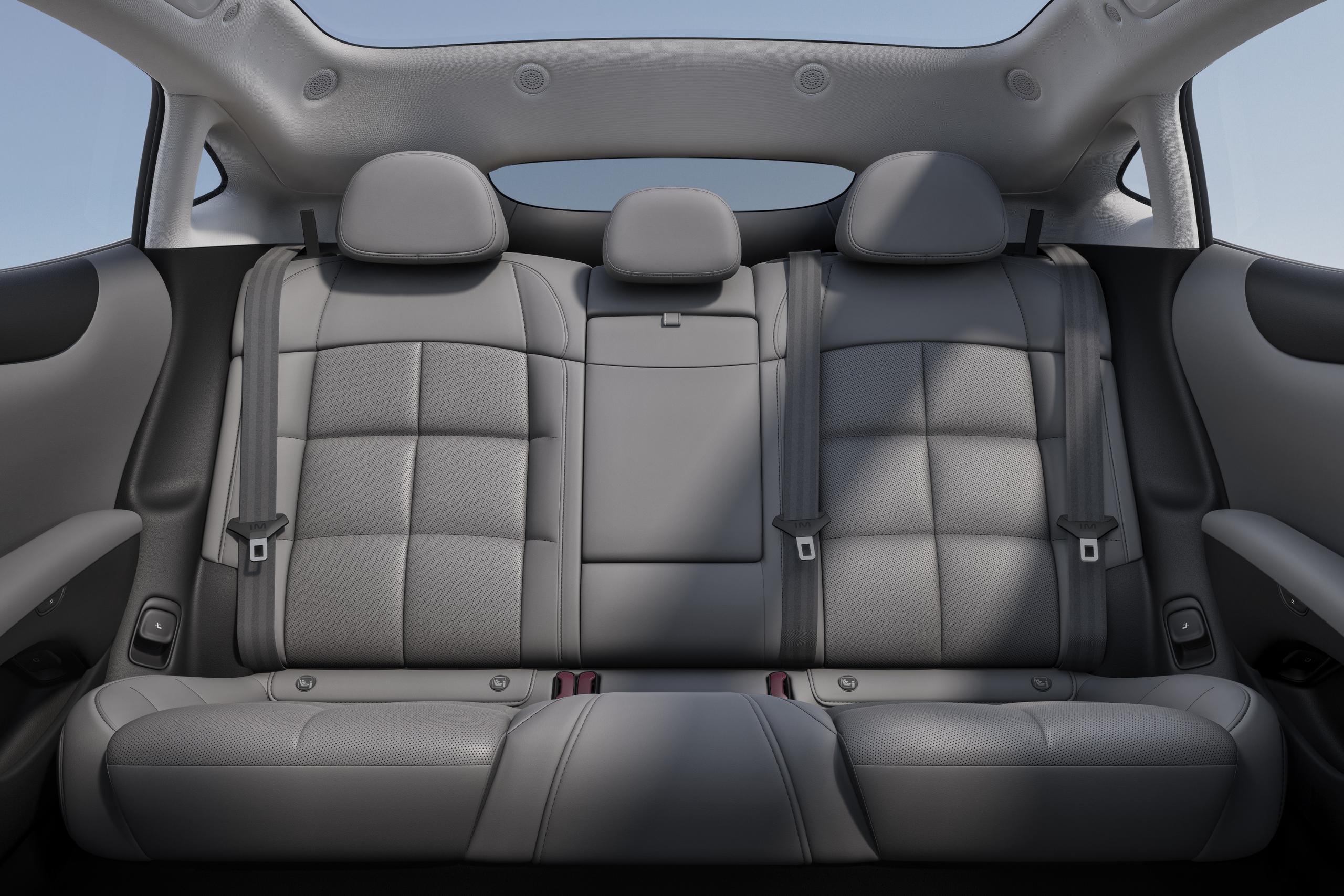 MG IM5 - Save up to £2,750