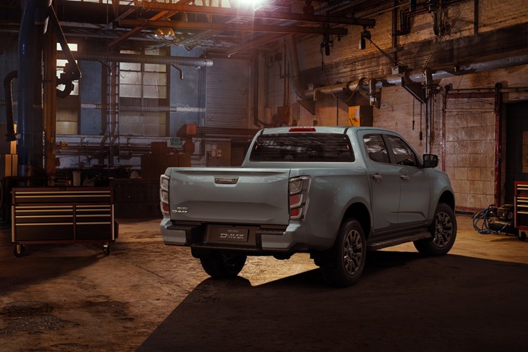 2.2 ISUZU D-MAX RANGE