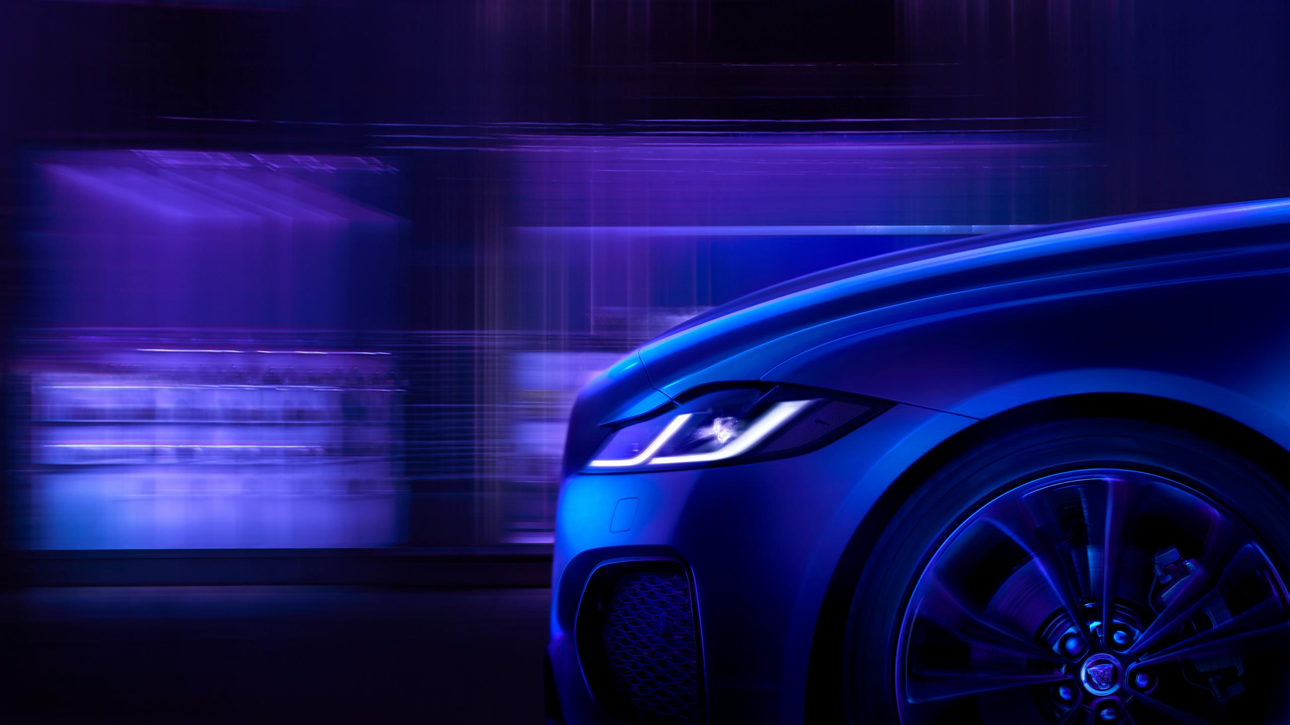 Jaguar XF Bonnet