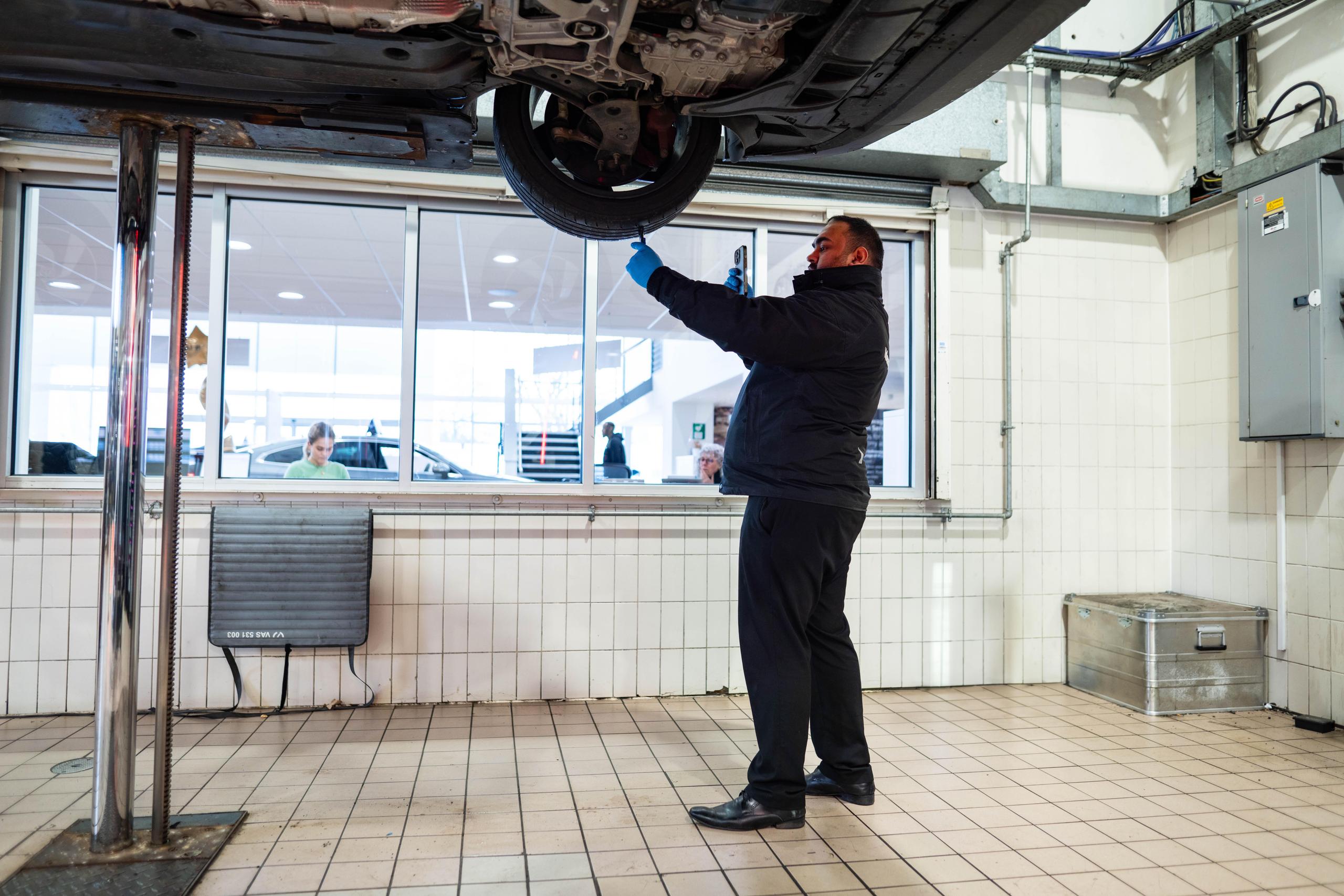 MOT at Windrush Volkswagen Slough and Maidenhead, Berkshire