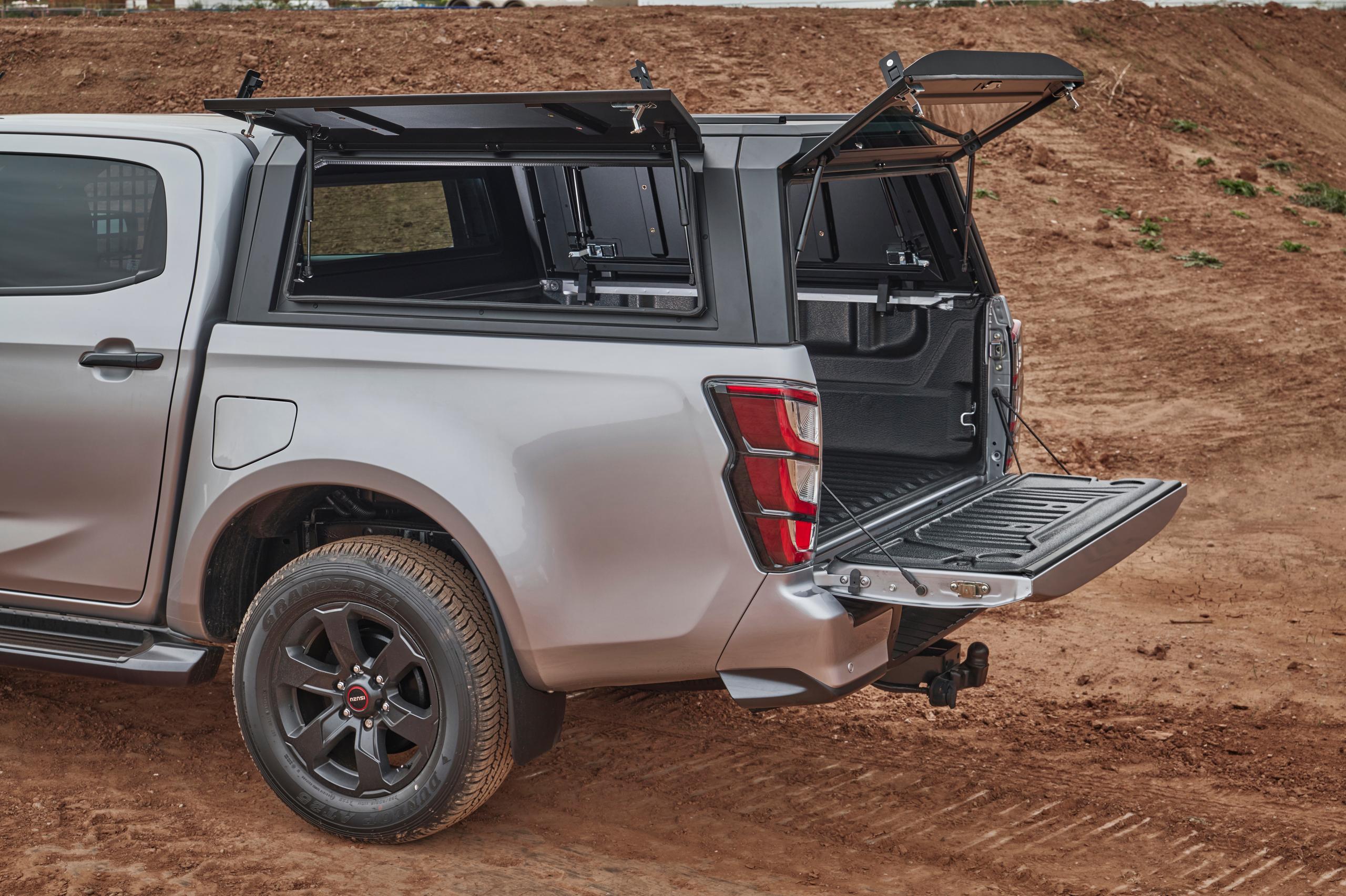 pick up section of Isuzu D-Max V-Cross Commercial