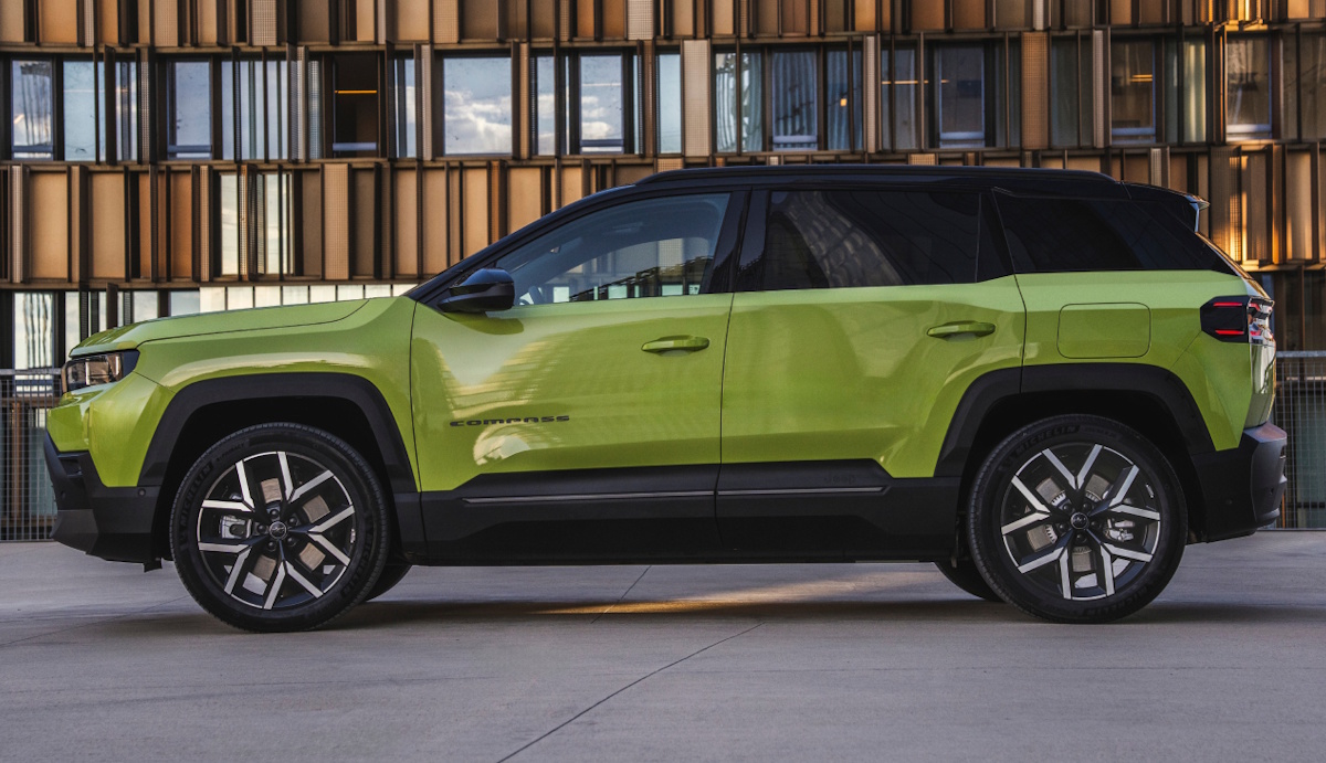 New Jeep Compass e-Hybrid Plug-in