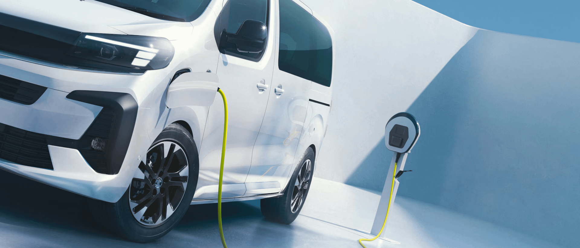 New Vivaro Life Electric
