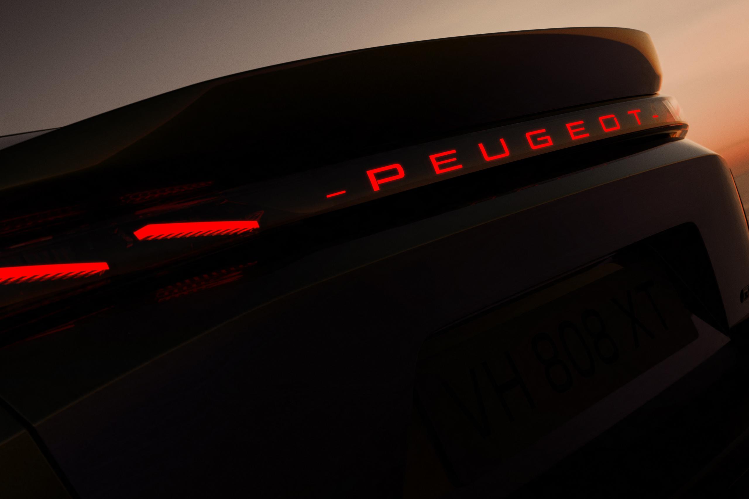 Peugeot 408 - Save up to £4,500