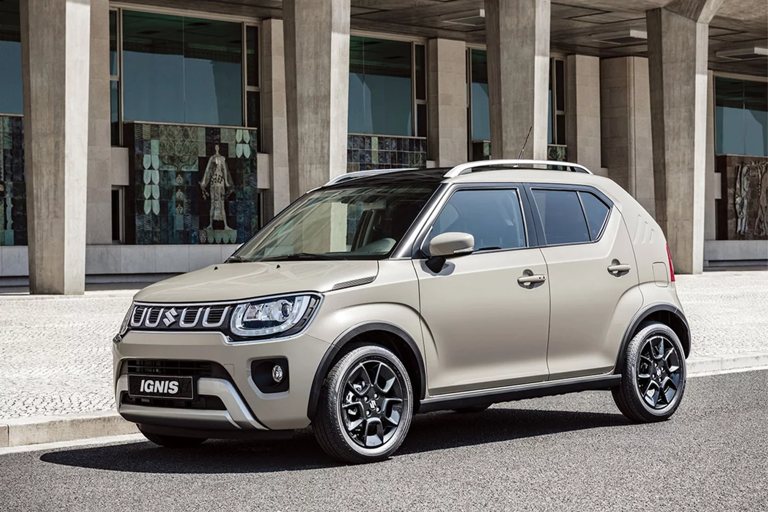 beige suzuki ignis