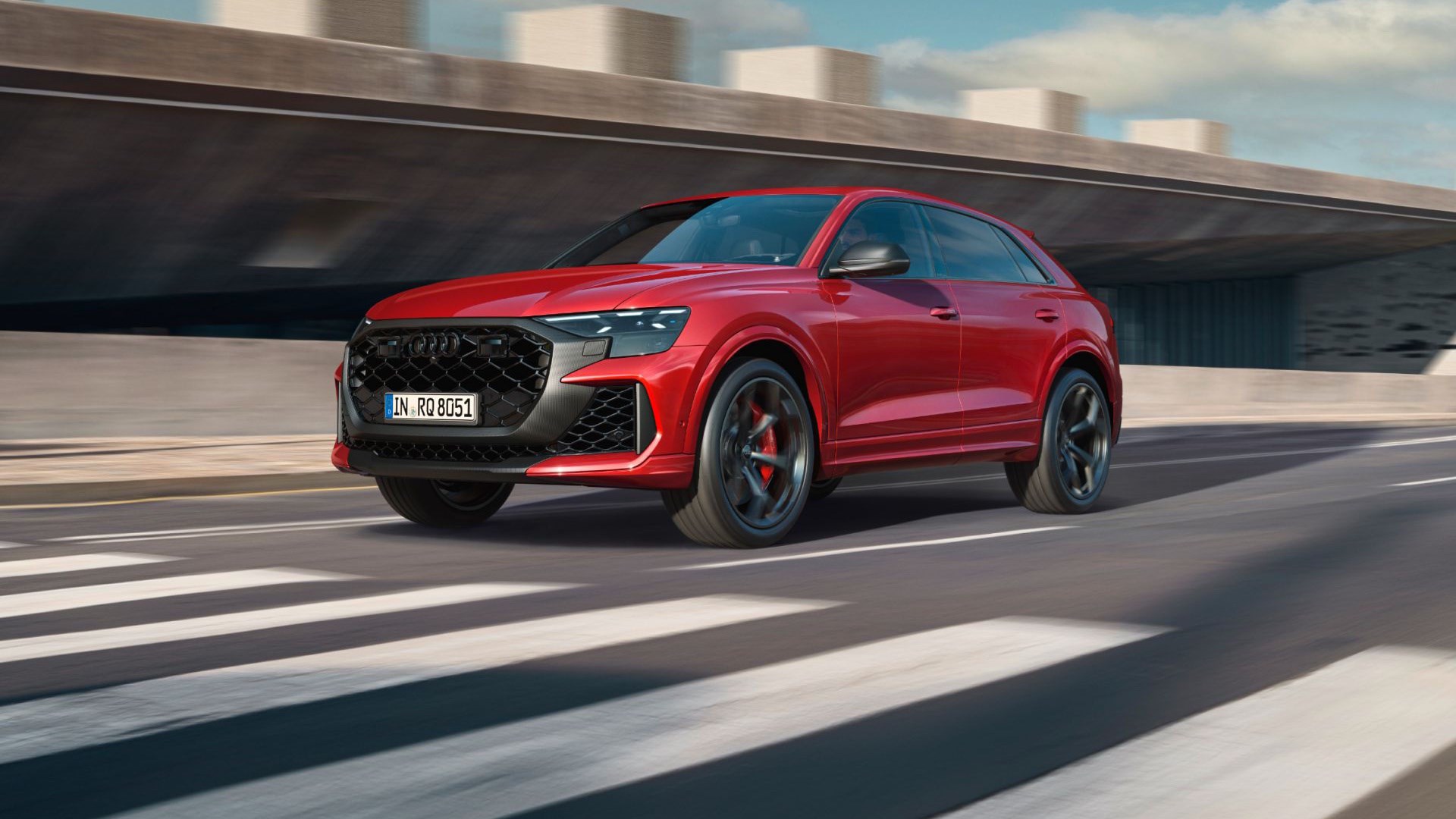 Audi RS Q8 SUV performance