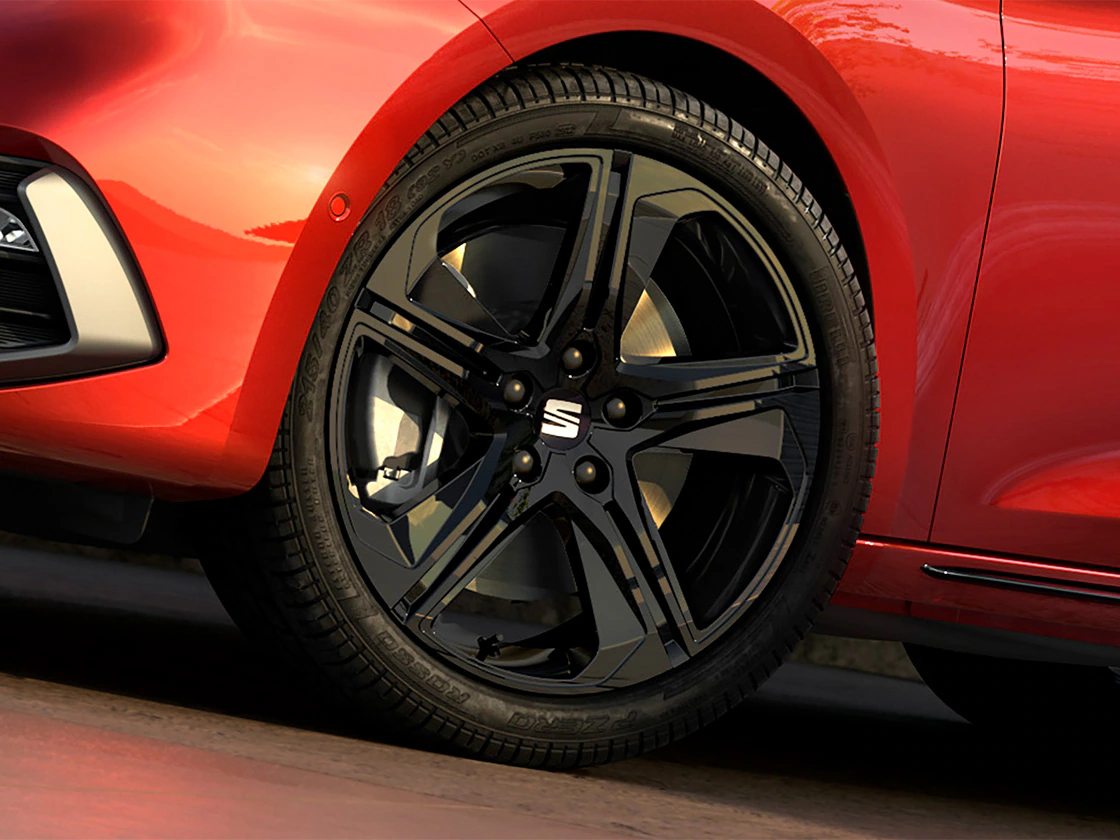SEAT Leon 18 Inch Alloy Wheels