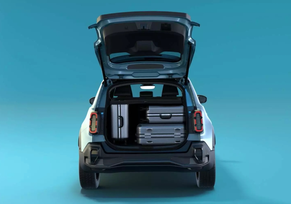 Renault 4 E-Tech Electric boot