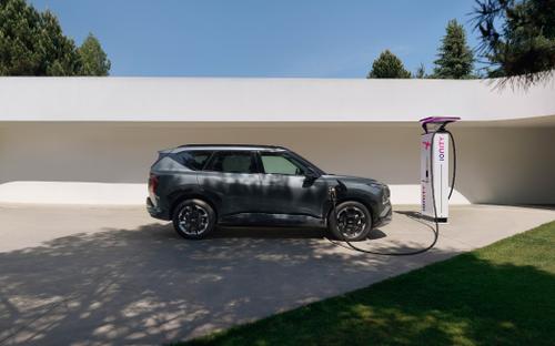 The Kia EV5