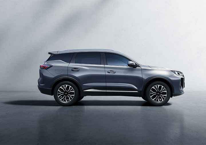 side view of chery tiggo 7